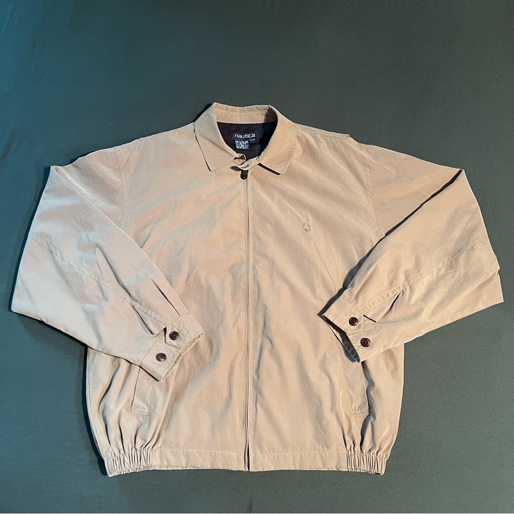 Men’s Nautica Lightweight Rain Jumper Jacket size: XL